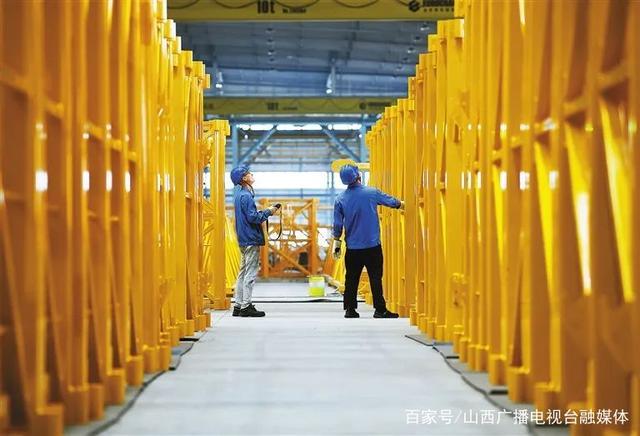 央媒点赞太原 附着式升降脚手架助力城市高质量发展